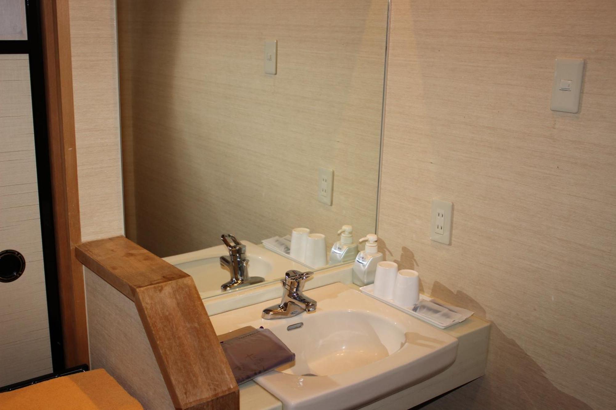 Ryokan Tanaka Takayama  Habitación foto